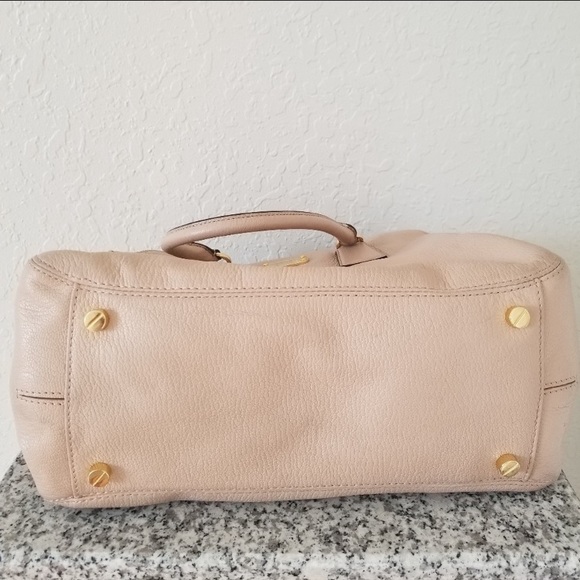 New Michael Kors Blush Satchel. - Picture 4 of 7